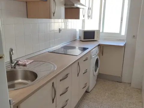 Piso en Cruz Roja - Capuchinos