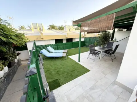 Dúplex en calle Tauro