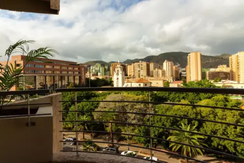 Piso en Avenida del Tres de Mayo