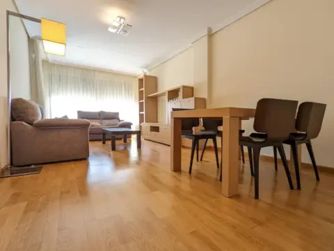 Piso en calle de Diego de Velázquez