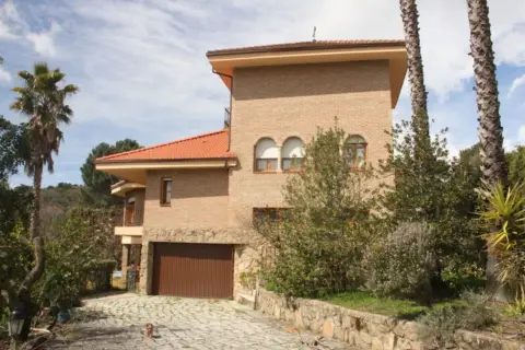 Chalet en calle de Miguel de Cervantes, 21