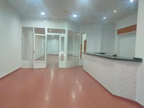 Local comercial en Centro
