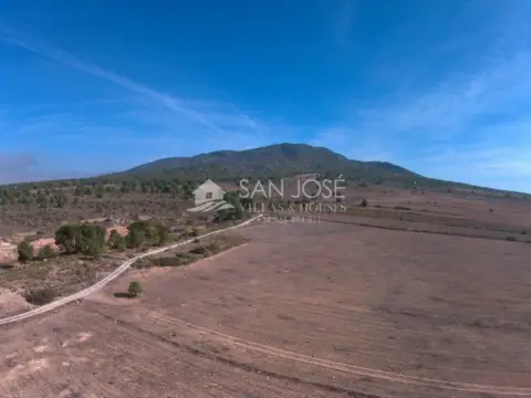 Finca rústica en Yecla