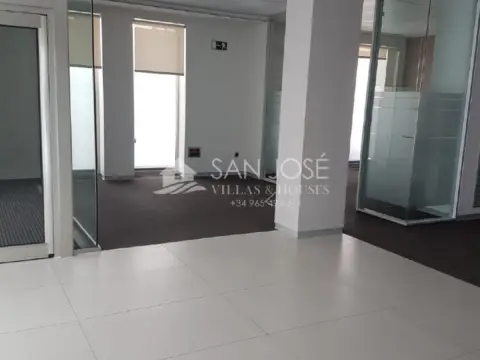 Local comercial en Centro