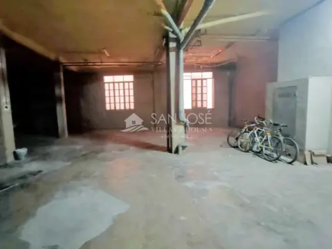 Local comercial en Centro