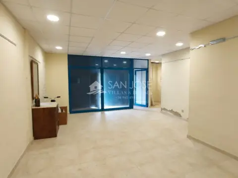 Local comercial en Centro