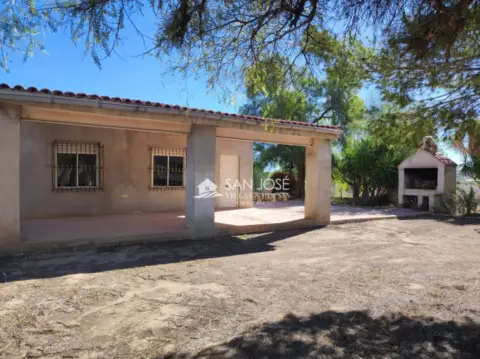 Chalet en Crtra Hondon de Las Nieves