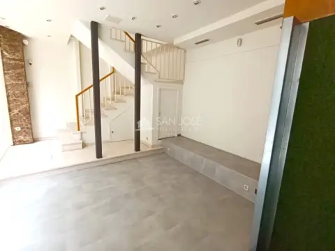 Local comercial en Centro