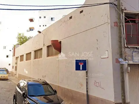 Nave industrial en Centro