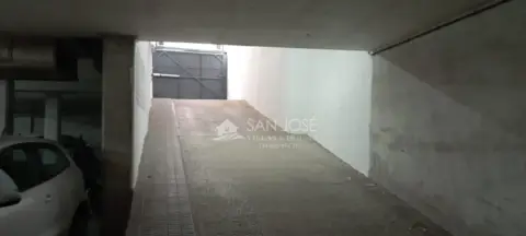 Garaje en Cortes Valencianas