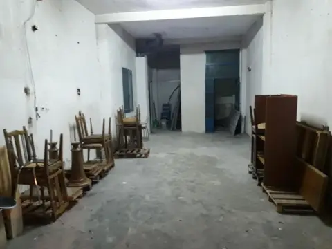 Local comercial en La Coca