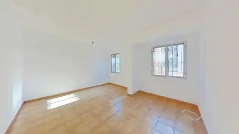 Piso en Las Fuentes-Cartuja Baja