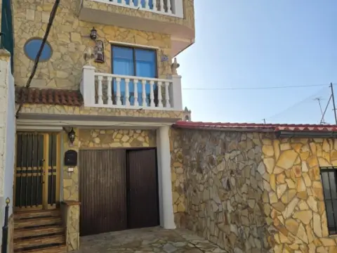 Chalet en calle Caracolada, 28