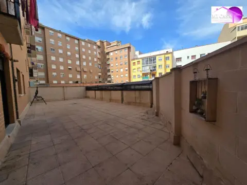 Piso en calle de los Donantes de Sangre