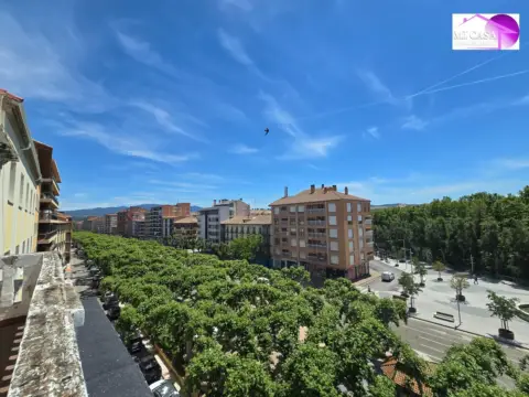 Piso en Paseo de las Cortes de Aragón