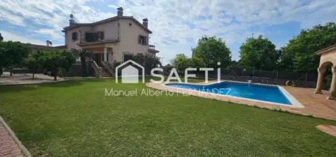 Casa unifamiliar en Camí de la Serra