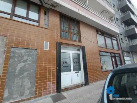 Local comercial en calle de Gutiérrez Rada