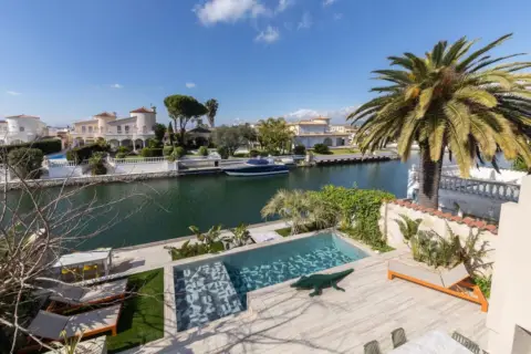 Chalet en Carrer de la Noguera