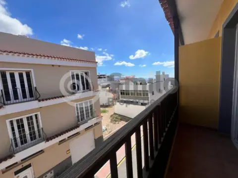 Ático en calle Llano Mora, 7