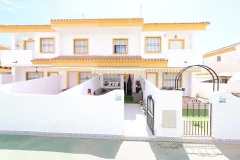 Dúplex en Torre de La Horadada