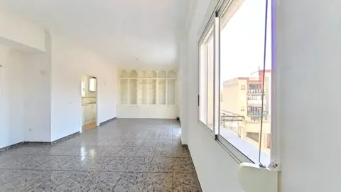 Piso en La Creu Coberta