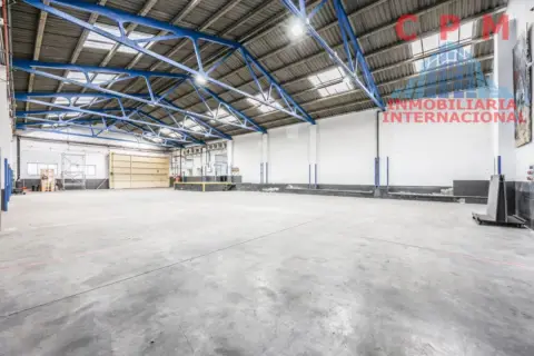 Nave industrial en El Barral Ferial