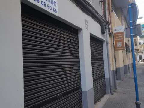 Local comercial en calle de Almoradí, 6