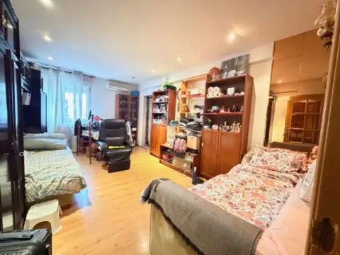 Piso en calle del Perú