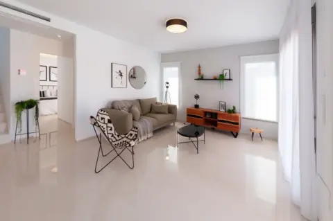 Chalet en calle los Alcazares Murcia