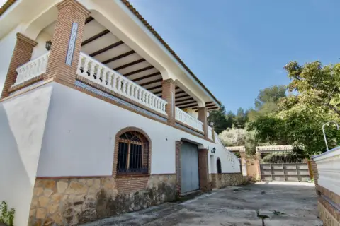 Chalet en calle Mediterráneo