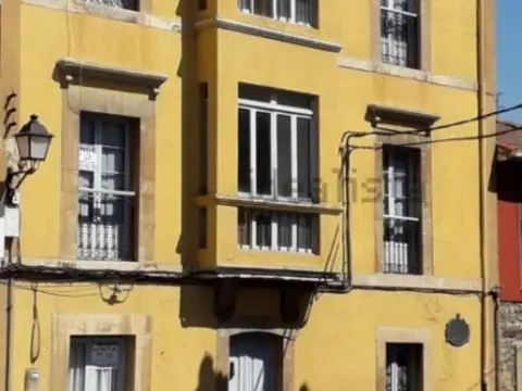 Casa adosada en Avenida Principe, nº 7
