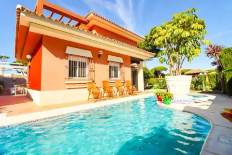 Chalet en 2ª Pista de La Barrosa