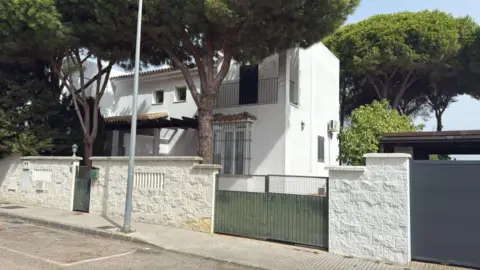 Casa pareada en Coto La Campa