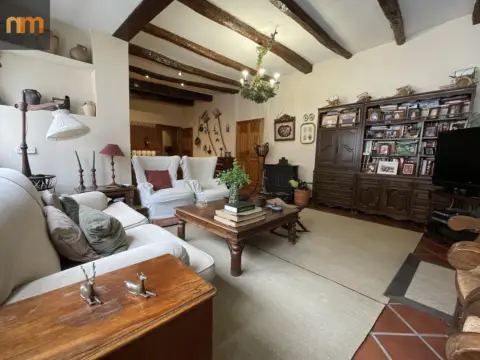 Casa en Los Santos de La Humosa