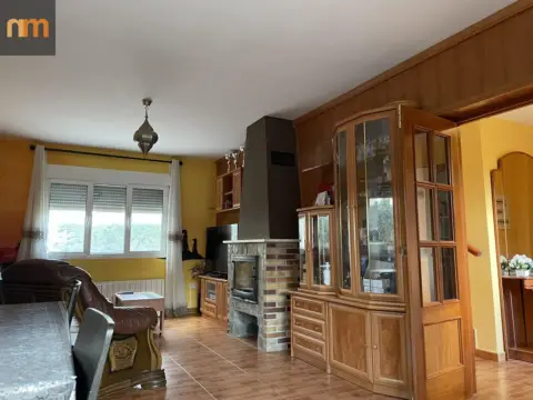 Chalet en Chiloeches