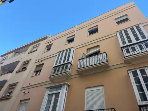 Piso en La Caleta - La Viña