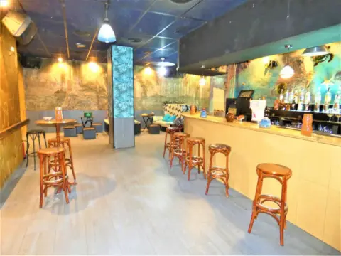 Local comercial en Centro