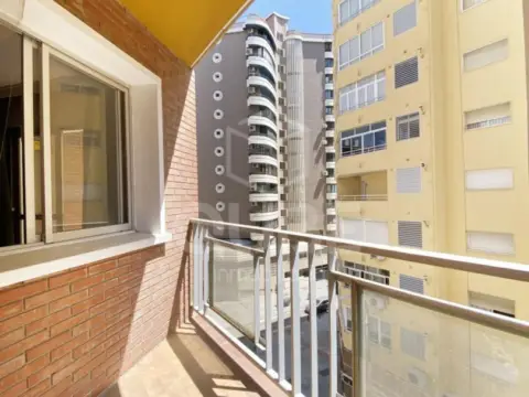 Piso en calle Vélez-Málaga