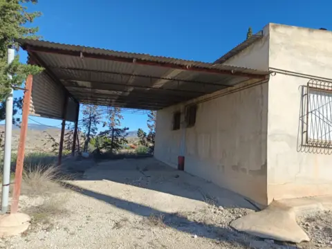 Chalet en La Albarda