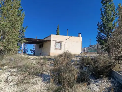 Chalet en La Albarda