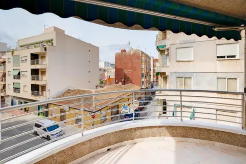 Apartamento en calle Gumersindo