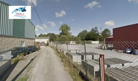 Nave industrial en calle Belga La