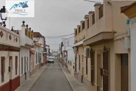 Casa en calle de Ramón Vega Pérez