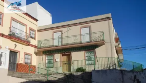 Casa en calle de Magdalena Reyes