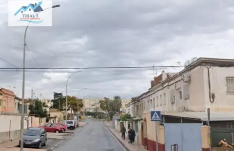 Casa en calle Alc.Cendra Badia-V.Carida