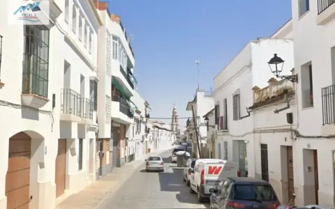 Casa en calle de la Victoria