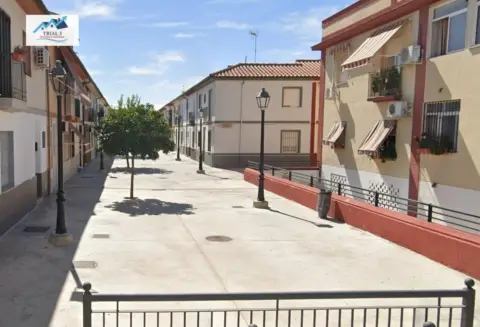 Casa adosada en calle Lucena