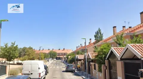Casa adosada en calle de Luis Buñuel