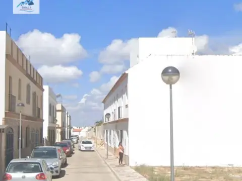 Casa en calle Los Gavilanes