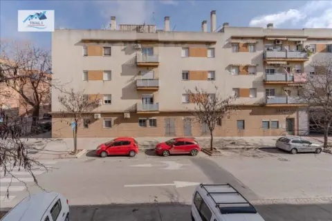 Piso en calle Pintor Soriano Quirós